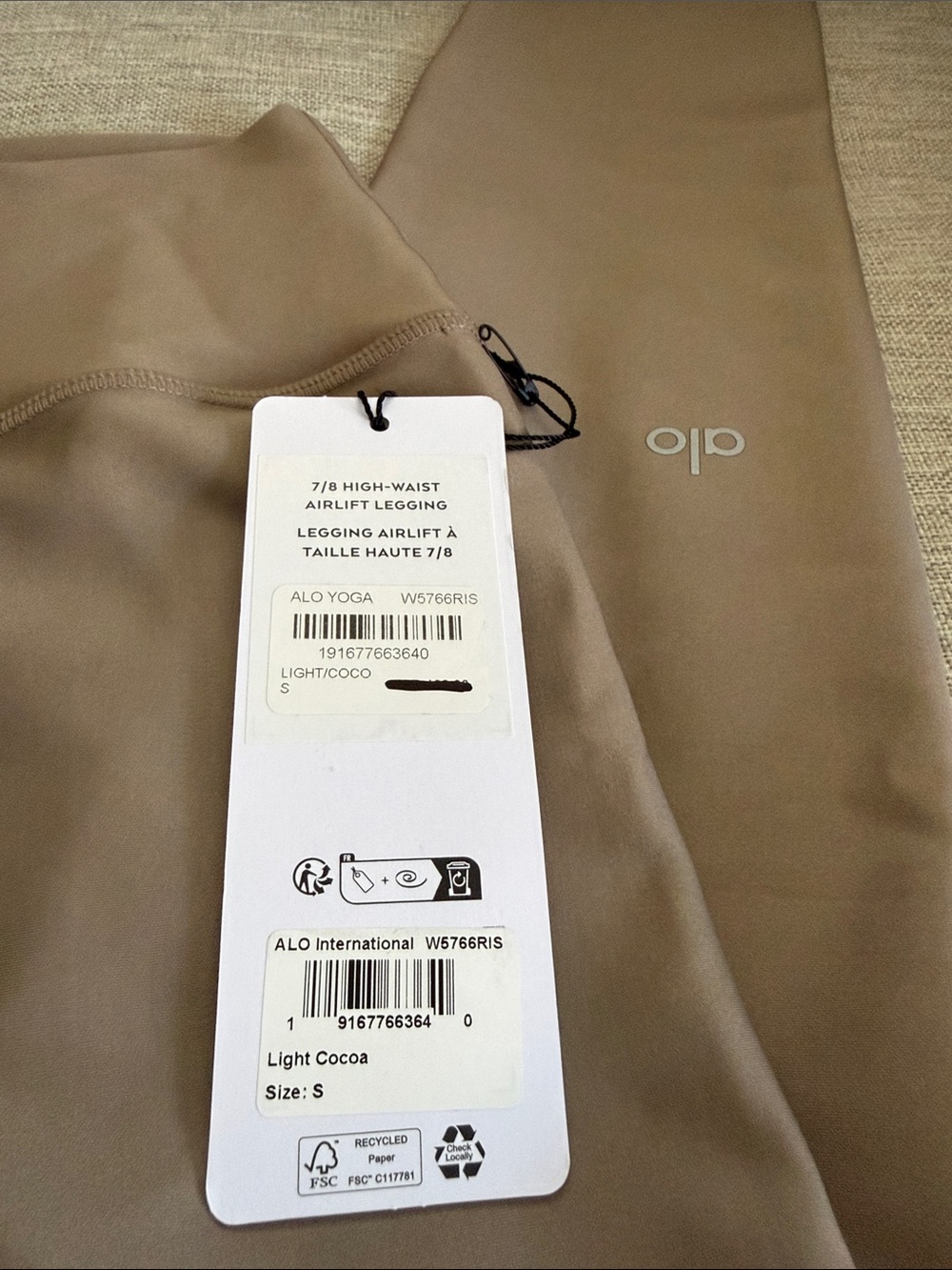 ALO Yoga High-Waist Legging in Taupe Beige - Picture 4 of 5